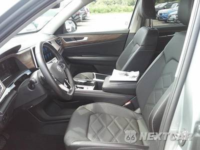2025 Volkswagen Atlas 2.0T SE w/Technology - zdjęcie 11 z 30 - miniatura