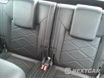 2025 Volkswagen Atlas 2.0T SE w/Technology - zdjęcie 14 z 30 - miniatura