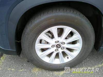 2025 Toyota Grand Highlander XLE - zdjęcie 14 z 30 - miniatura