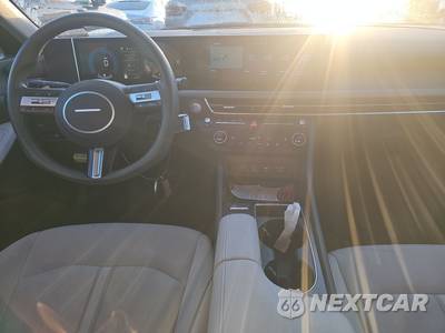 2025 Hyundai Sonata SEL - zdjęcie 11 z 25 - miniatura
