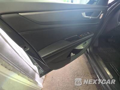 2025 Volkswagen Atlas Cross Sport 2.0T SE w/Technology - zdjęcie 9 z 26 - miniatura