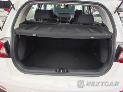 2025 Hyundai Venue SEL - zdjęcie 16 z 31 - miniatura