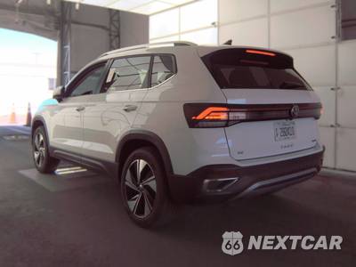 2025 Volkswagen Taos SE - zdjęcie 6 z 28 - miniatura