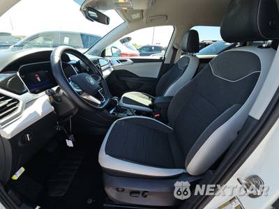2025 Volkswagen Taos SE - zdjęcie 7 z 28 - miniatura