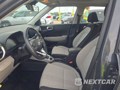 2025 Hyundai Venue SEL - zdjęcie 7 z 21 - miniatura