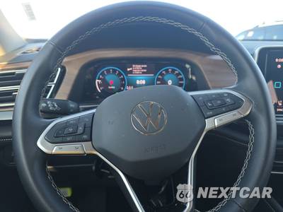 2025 Volkswagen Atlas 2.0T SE w/Technology - zdjęcie 10 z 31 - miniatura