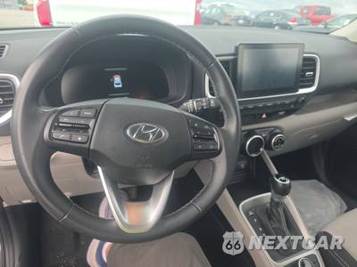 2025 Hyundai Venue SEL - zdjęcie 11 z 26 - miniatura