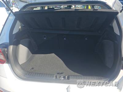 2025 Hyundai Venue SEL - zdjęcie 16 z 28 - miniatura