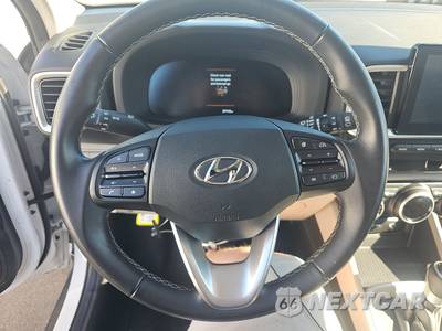 2025 Hyundai Venue SEL - zdjęcie 10 z 28 - miniatura