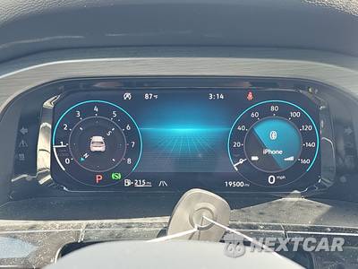 2025 Volkswagen Atlas Cross Sport 2.0T SE w/Technology - zdjęcie 12 z 25 - miniatura