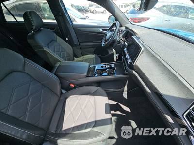2025 Volkswagen Atlas Cross Sport 2.0T SE w/Technology - zdjęcie 8 z 25 - miniatura