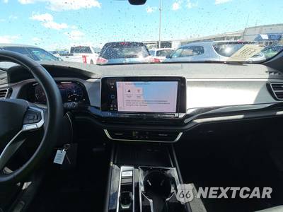2025 Volkswagen Atlas Cross Sport 2.0T SE w/Technology - zdjęcie 11 z 25 - miniatura