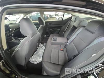 2025 Nissan Altima SV - zdjęcie 19 z 29 - miniatura