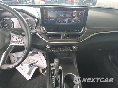 2025 Nissan Altima SV - zdjęcie 17 z 29 - miniatura