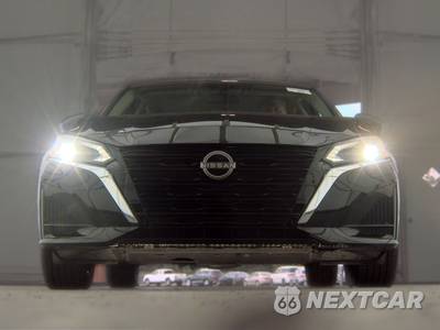 2025 Nissan Altima SV - zdjęcie 3 z 29 - miniatura