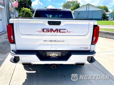2020 GMC Sierra 1500 AT4 Crew Cab Short Bed 4SB - zdjęcie 7 z 50 - miniatura