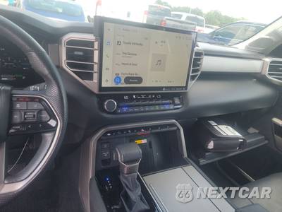 2024 Toyota Sequoia Limited - zdjęcie 11 z 19 - miniatura