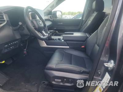 2024 Toyota Sequoia Limited - zdjęcie 7 z 19 - miniatura