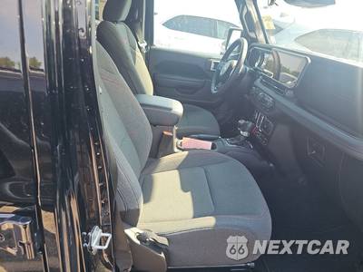 2026 Jeep Wrangler 4 Door Rubicon - zdjęcie 8 z 20 - miniatura