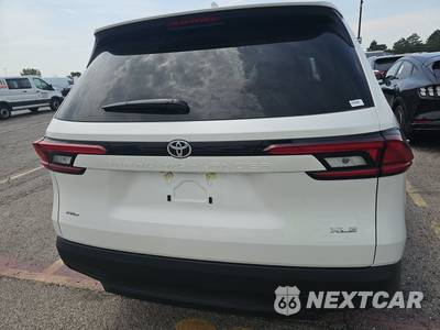 2026 Toyota Grand Highlander LE - zdjęcie 5 z 21 - miniatura