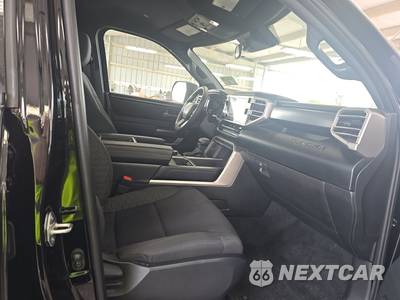 2026 Toyota Tundra SR5 Crew Cab Short Bed - zdjęcie 8 z 23 - miniatura