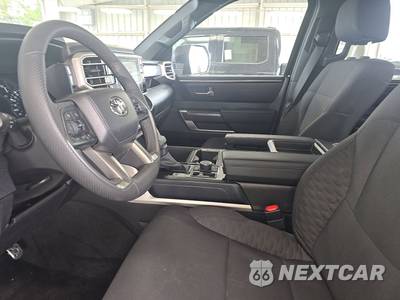 2026 Toyota Tundra SR5 Crew Cab Short Bed - zdjęcie 7 z 23 - miniatura