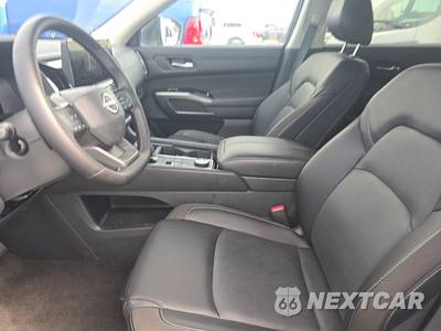 2026 Nissan Pathfinder SL - zdjęcie 7 z 23 - miniatura