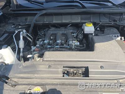 2026 Nissan Pathfinder SL - zdjęcie 15 z 19 - miniatura