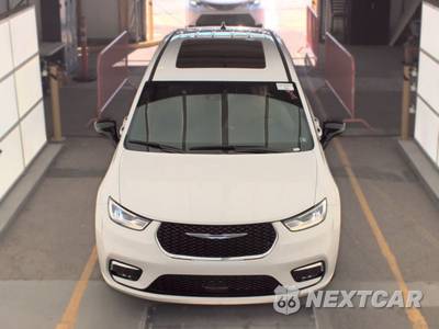 2026 Chrysler Pacifica Limited 121.6" WB - zdjęcie 2 z 26 - miniatura