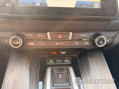 2018 Honda Clarity Plug-In Hybrid Touring - zdjęcie 21 z 37 - miniatura