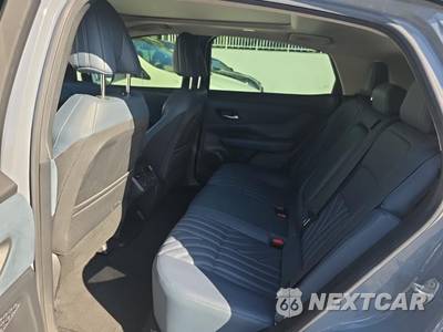 2023 Nissan Ariya PLATINUM+ e-4ORCE - zdjęcie 14 z 26 - miniatura