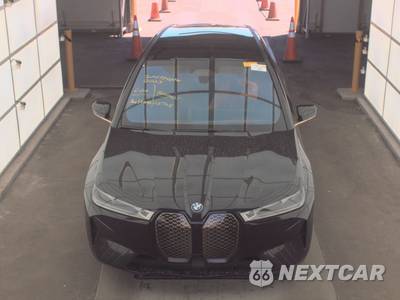 2023 BMW iX Sports Activity Vehicle M60 - zdjęcie 2 z 27 - miniatura