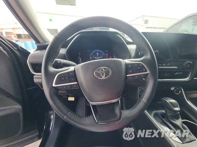 2025 Toyota Grand Highlander XLE - zdjęcie 10 z 19 - miniatura