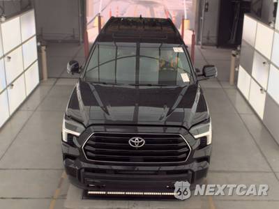 2025 Toyota Sequoia SR5 - zdjęcie 2 z 26 - miniatura