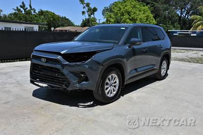 2025 Toyota Grand Highlander XLE - zdjęcie 2 z 19 - miniatura