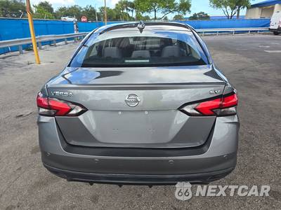 2021 Nissan Versa SV - zdjęcie 6 z 23 - miniatura