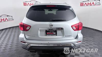 2020 Nissan Pathfinder Platinum - zdjęcie 5 z 34 - miniatura