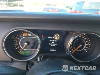 2023 Jeep Wrangler 4 Door Sahara - zdjęcie 12 z 21 - miniatura