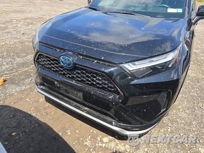 2023 Toyota RAV4 Prime SE - zdjęcie 2 z 31 - miniatura