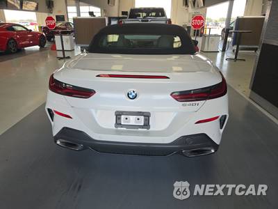 2023 BMW 8 Series Convertible 840i - zdjęcie 5 z 18 - miniatura