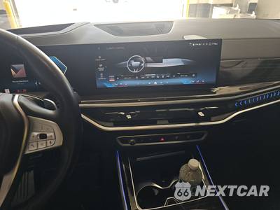 2026 BMW X7 xDrive40i - zdjęcie 11 z 21 - miniatura