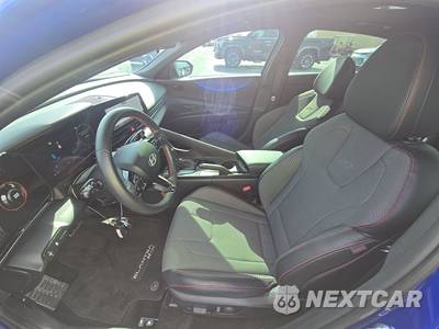 2025 Hyundai Elantra N Line - zdjęcie 7 z 22 - miniatura