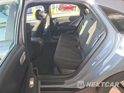 2024 Hyundai IONIQ 6 SE - zdjęcie 13 z 25 - miniatura