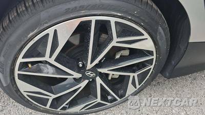 2023 Hyundai IONIQ 6 SEL - zdjęcie 26 z 27 - miniatura