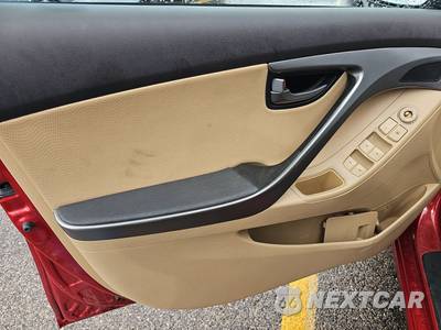 2013 Hyundai Elantra Limited Sedan - zdjęcie 9 z 42 - miniatura