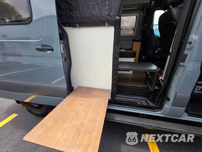 2019 Mercedes-Benz Sprinter 2500 Cargo Van Standard Roof 144.0" WB - zdjęcie 54 z 88 - miniatura