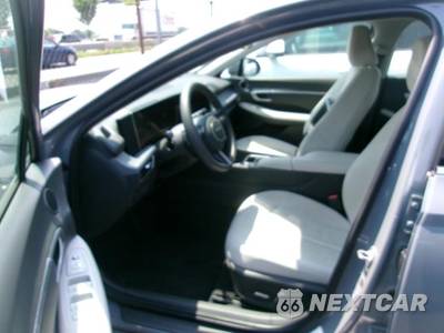 2025 Hyundai Sonata SEL - zdjęcie 4 z 30 - miniatura
