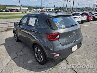 2025 Hyundai Venue SEL - zdjęcie 19 z 32 - miniatura