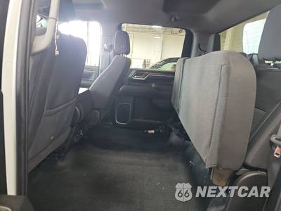 2026 Chevrolet Silverado 2500HD LT Crew Cab Short Bed 1LT - zdjęcie 13 z 35 - miniatura