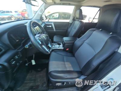 2022 Toyota 4Runner SR5 Premium - zdjęcie 7 z 24 - miniatura